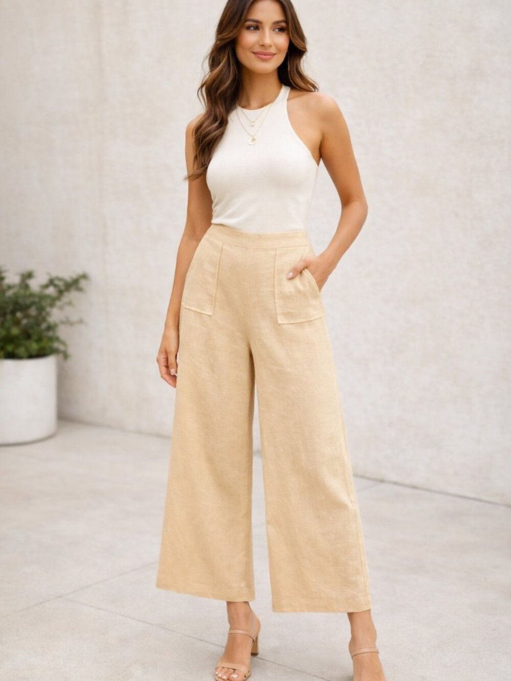 Good Luck Gem Women’s Wide Leg Cropped Pants Size M Beige Linen Blend NWT